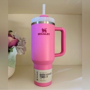 🎉LAST CHANCE🎉Stanley 40oz. Quencher‎ H2.0 FlowState Tumbler Peony